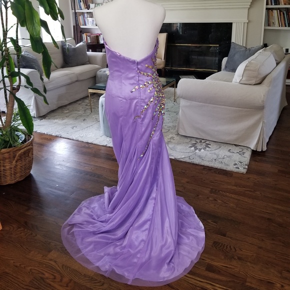 NEW Lavander Beaded Formal Prom Karishma Gown Sz 8 - Picture 2 of 8